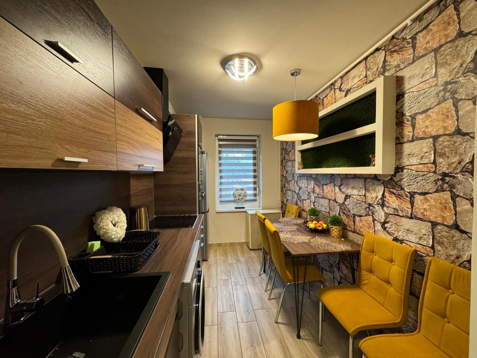 Mox Downtown Apartman Debrecen Exteriör bild