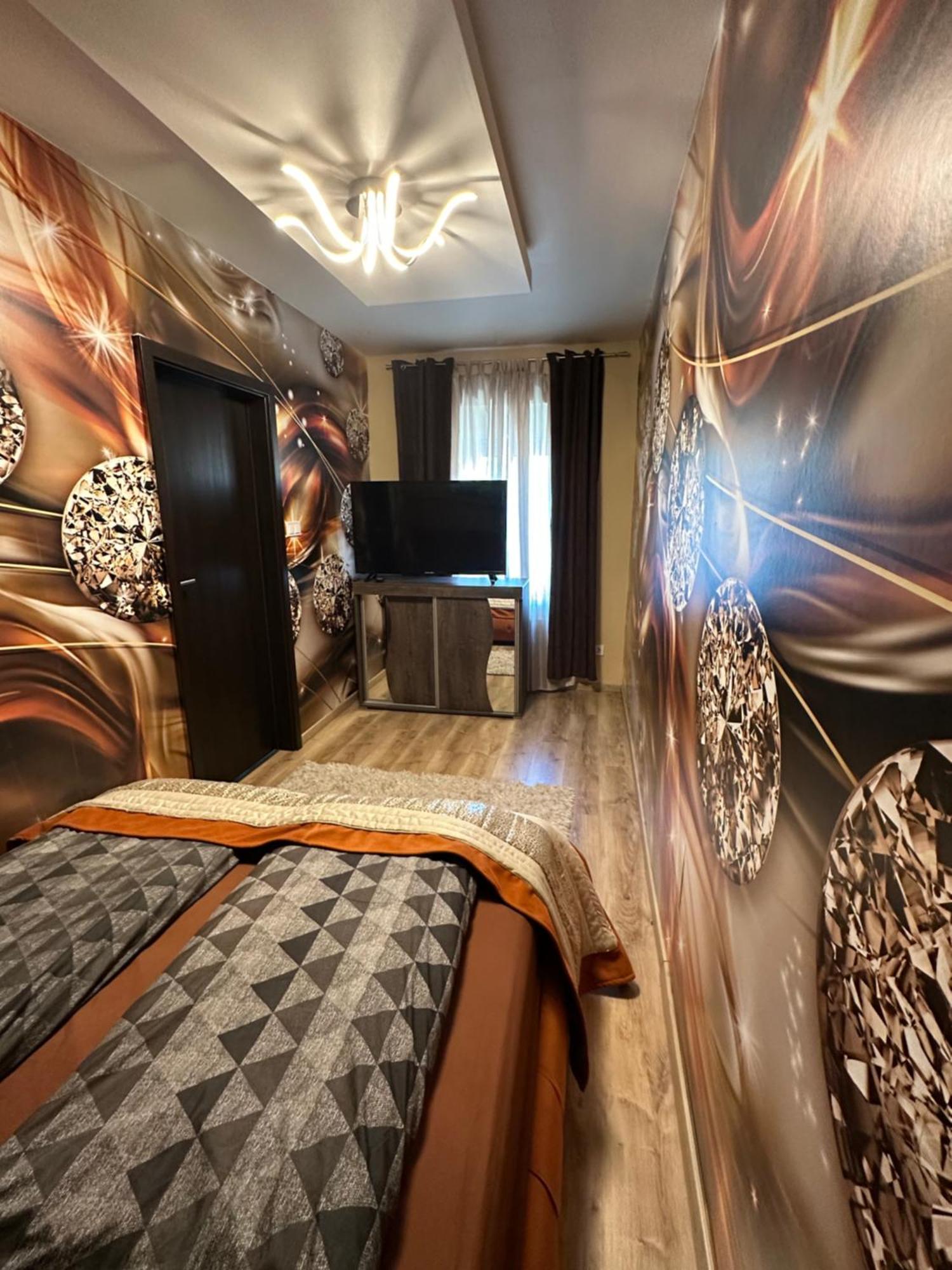 Mox Downtown Apartman Debrecen Exteriör bild