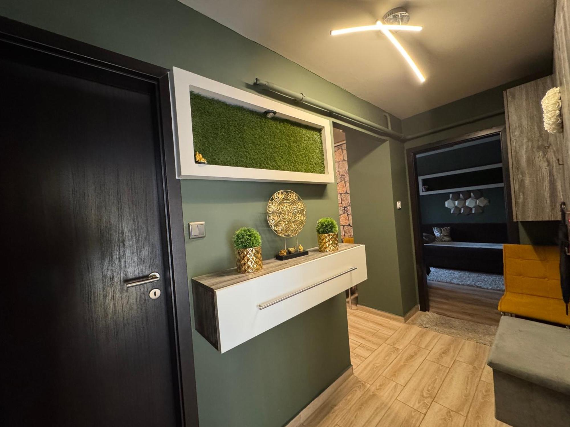 Mox Downtown Apartman Debrecen Exteriör bild