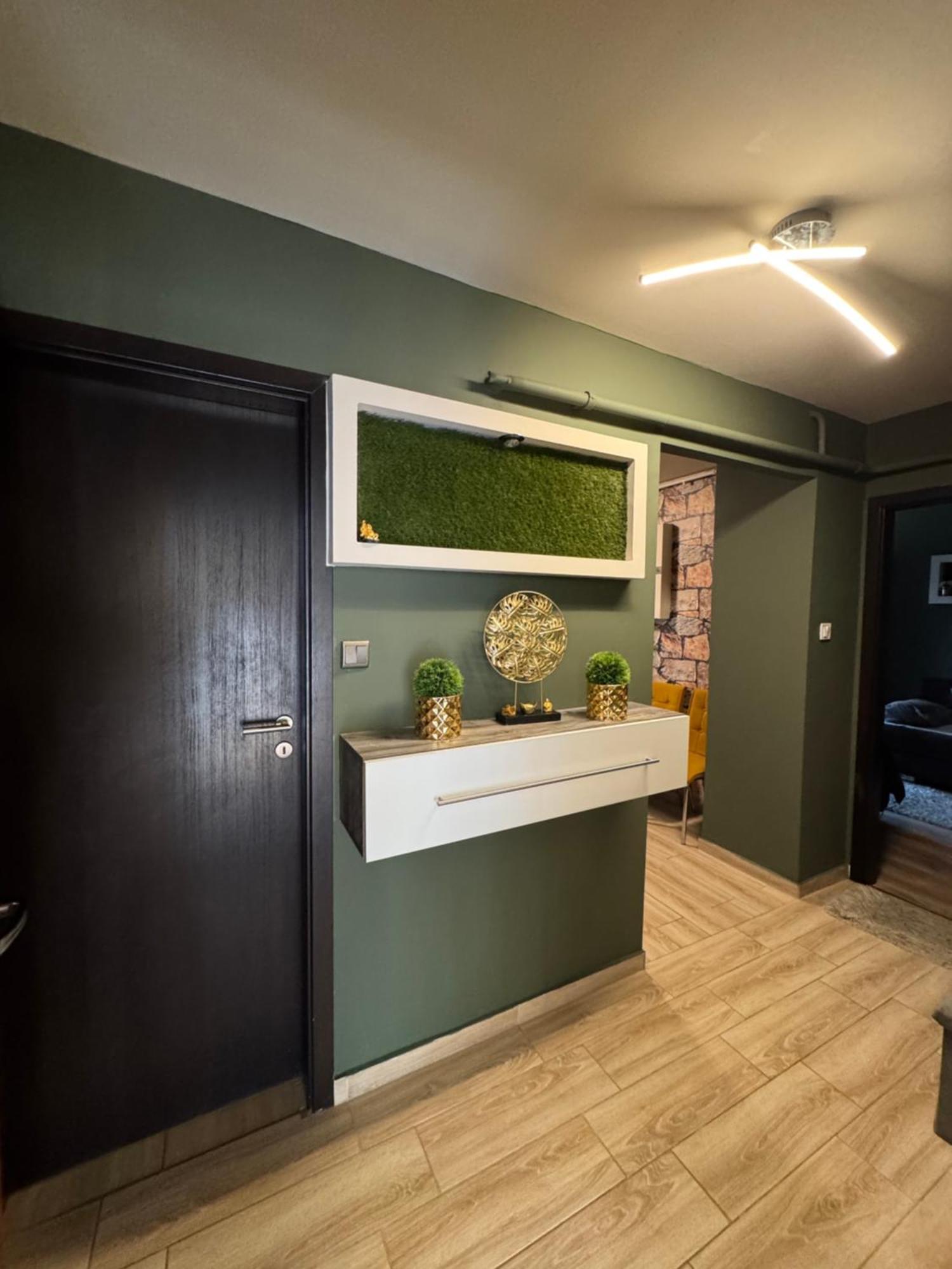 Mox Downtown Apartman Debrecen Exteriör bild
