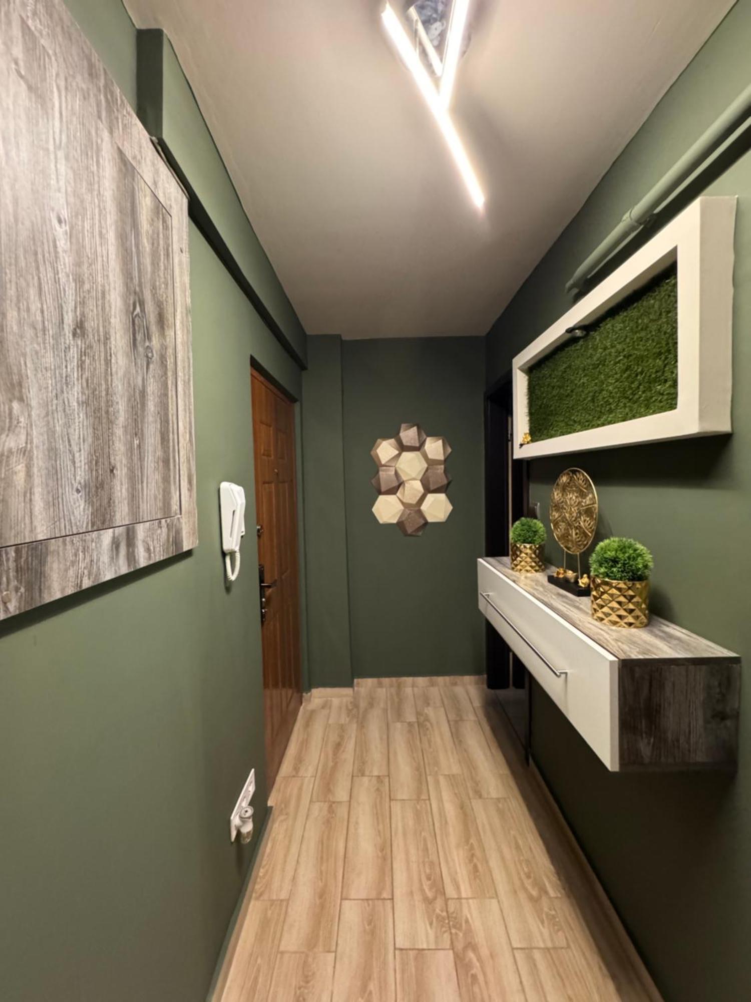 Mox Downtown Apartman Debrecen Exteriör bild