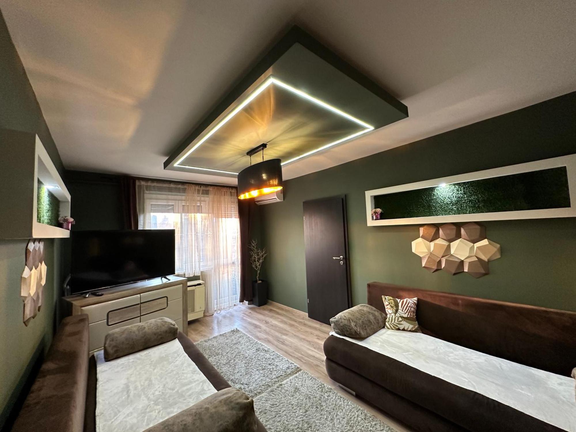 Mox Downtown Apartman Debrecen Exteriör bild