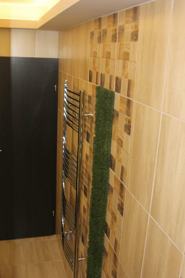 Mox Downtown Apartman Debrecen Exteriör bild